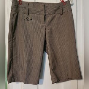 Tracy Evans Brown Pinstripe Shorts Sz 8
